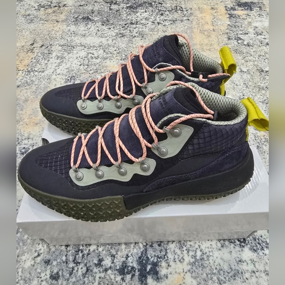 BrandblackLA Hiking/trail Shoes Size 7.5M/9W. Brand New With Box And Tags. - Picture 2 of 6